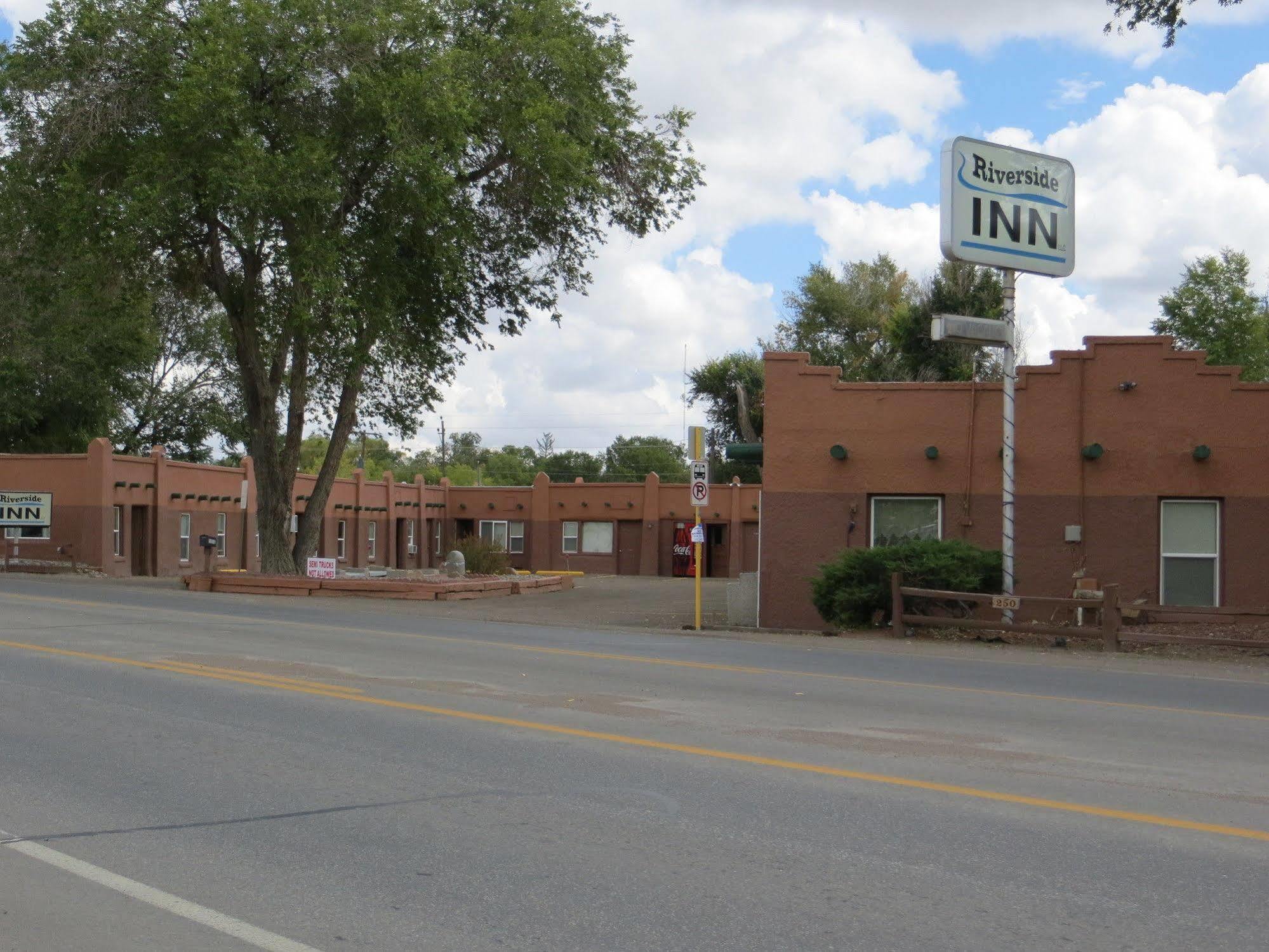 Riverside Inn Of Alamosa Exterior photo